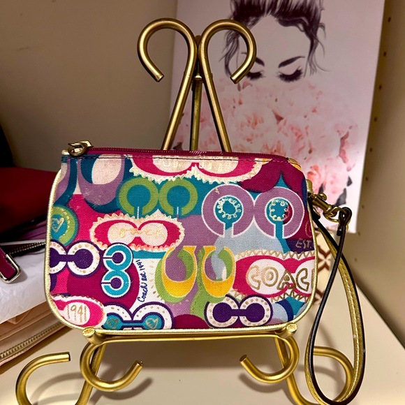 Coach Vintage Colorful Poppy Wristlet EUC - Picture 4 of 7